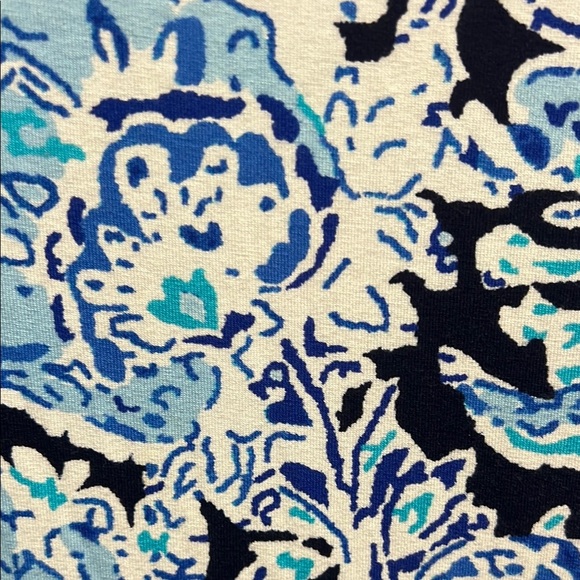 Cynthia Rowley Floral Blue and White Top - Picture 3 of 6